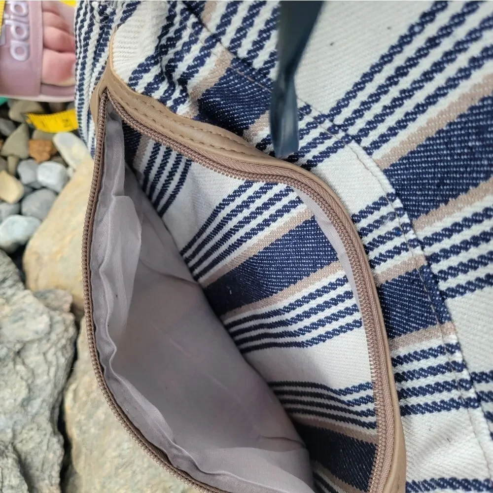 Canvas Backpack‎